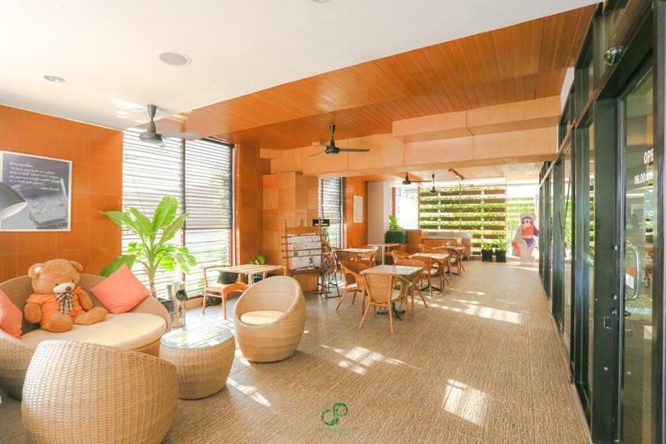 Crystal Jade Hotel Rayong Zewnętrze zdjęcie